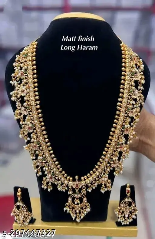 jewellery set