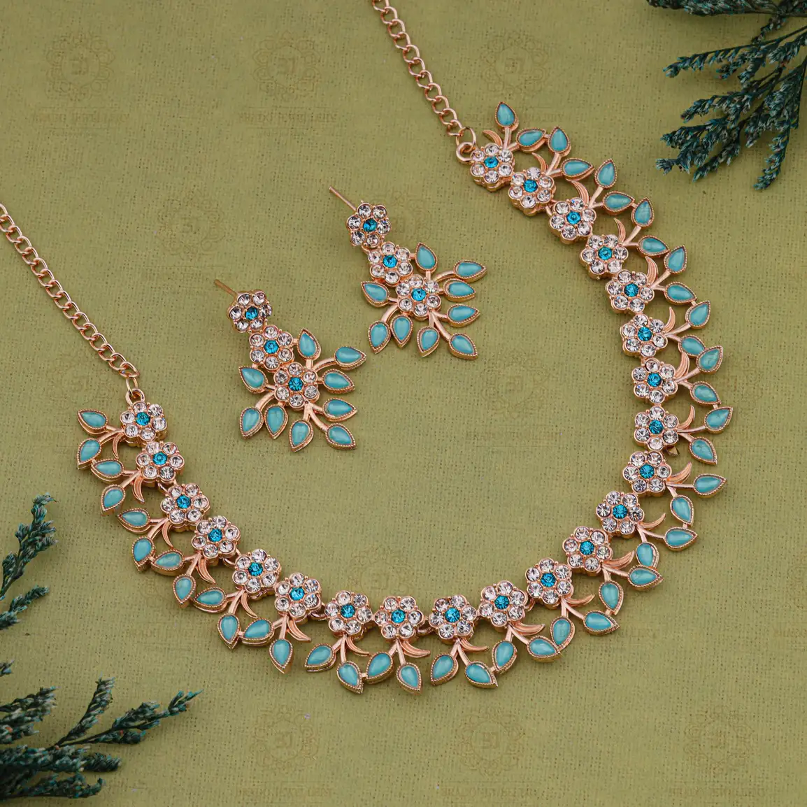 Brass Jewel Set (Blue)
