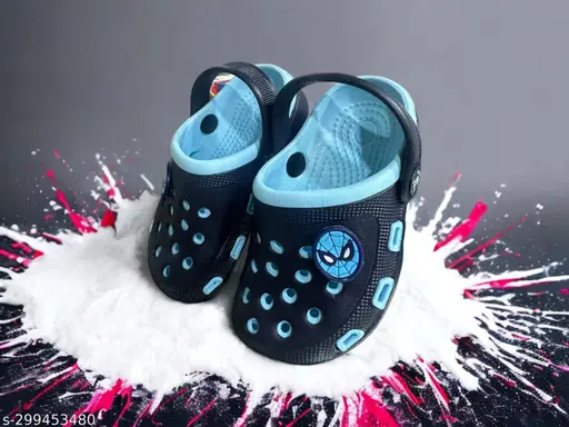 CROCS -11 SKY